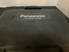Pv-715sd Panasonic Omnimovie Vhs Hq Camcorder Afx12 Case Battery Untested 1991