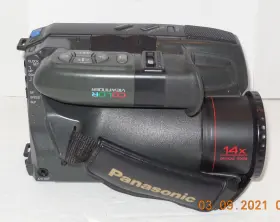 Pv-a206 Panasonic Compact Vhs Video Movie Camera Camcorder Parts Or Repair #3