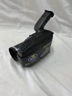 Pv-a306-k Panasonic Palmcorder Iq Video Camcorder Vhs-c Pv-a208