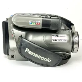 Pv-d300d Panasonic Palmcorder Vhs-c Camcorder For Parts Repair #3