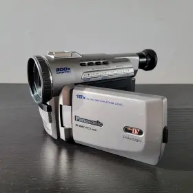 Pv-dv200 Panasonic Mini Dv Palmsight Digital Palmcorder - Silver #3
