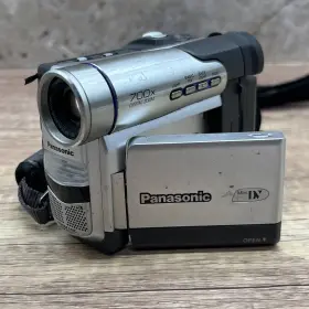 Pv-dv203 Panasonic Vintage Palmcorder Mini Dv Video Camcorder Untestede #3