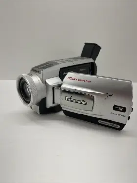 Pv-dv52d-s Panasonic Pv-dv52d Mini Dv Camcorder 700x - Untested