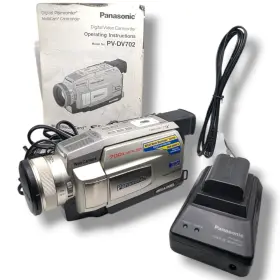 Pv-dv702 Panasonic Minidv Camcorder 10x Optical And 700x Digital Zoom Tested