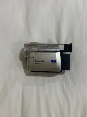 Pv-dv800 Panasonic Camcorder #2