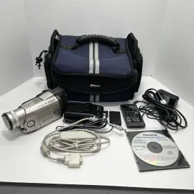 Pv-dv901d Panasonic Palmcorder Camcorder Minidv Sd Card Video And Still Pictures
