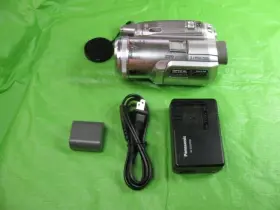 Pv-gs250 Panasonic Pv-gd250 Digital Minidv Camcorder - Record Transfer Play Tested Work
