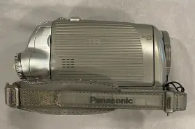 Pv-gs180 Panasonic 3ccd 2.3 Mega Pixels Minidv Silver Compact Digital Camcorder #3