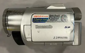 Pv-gs180 Panasonic 3ccd 2.3 Mega Pixels Minidv Silver Compact Digital Camcorder
