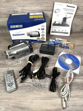 Pv-gs320p-s Panasonic Pv-gs320 3ccd Mini Dv Camcorder Bundle Excellent Video Transfer