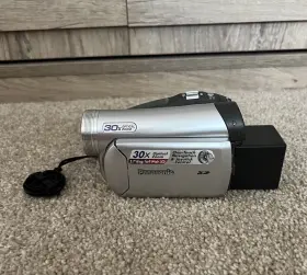 Pv-gs36 Panasonic Mini Dv Camcorder 30x Zoom With Extras #2