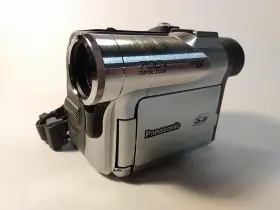 Pv-gs50d-k Panasonic Minidv Camcorder Powers On Needs Service