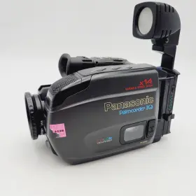 Pv-iq205 Panasonic Vintage Palmcorder Vhs-c Video Camera Untested Parts Only #2