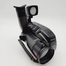 Pv-iq205 Panasonic Vintage Palmcorder Vhs-c Video Camera Untested Parts Only