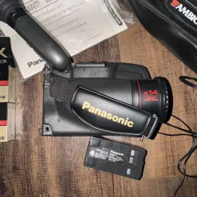 Pv-iq225d Panasonic Palmcorder Untested Without Battery Charger Lot With Bag #2