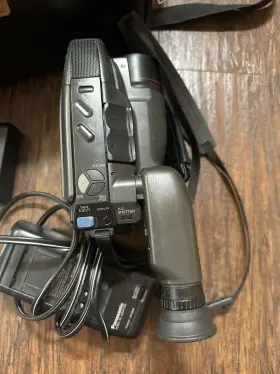 Pv-iq475 Panasonic Palmcorder Iq Camcorder #3