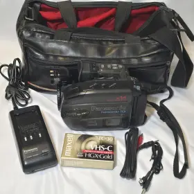 Pv-iq485 Panasonic Palmcorder Iq Tested Charger Remote Cables No Batteries