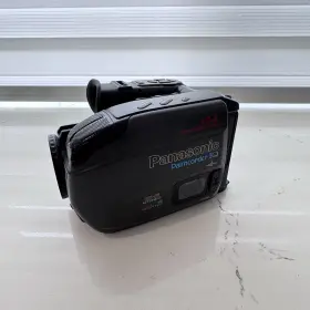 Pv-iq485d Panasonic Palmcorder Iq Vhs-c Camcorder Only