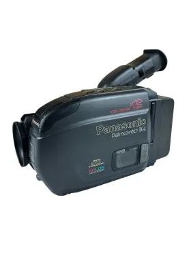 Pv-iq604 Panasonic Palmcorder Iq Camcorder Color Viewfinder Many Accessories Charger Batt
