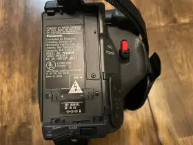Pv-iq604d Panasonic Palmcorder Iq Video Camcorder With Battery And Light #3