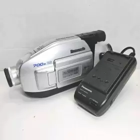 Pv-l354d Panasonic Tested Camcorder Palmcorder Vhs C 700x Digital Zoom Works