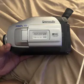 Pv-l454d Panasonic Pv-l45d Vintage Camcorder And Charger