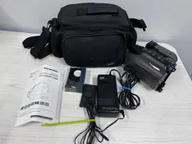Pv-l550d Panasonic Pv-l550 Palmcorder Complete Kit Tested -1 Tape Manual Charger Bag