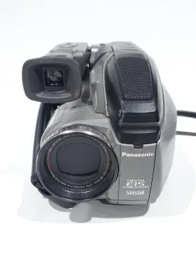 Pv-l580d Panasonic Pv-l580 Palmcorder Vhs-c Camcorder Video Camera Vhsc Cassette #3
