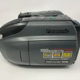 Pv-l581d Panasonic Camcorder Palmcorder Vhsc 2 Batteries Charger 5 Head 150x #2