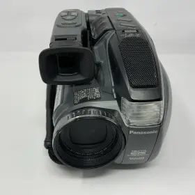 Pv-l581d Panasonic Camcorder Palmcorder Vhsc 2 Batteries Charger 5 Head 150x #3