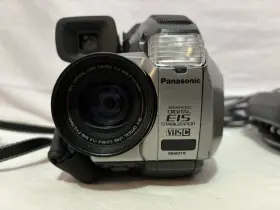 Pv-l691d Panasonic 300x Hi Def Digital 26x Palmcorder Dc 6v 8.5w Tested Works