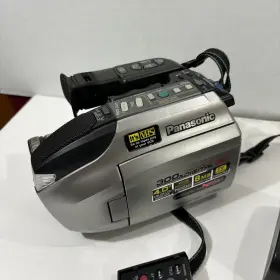Pv-l850d Panasonic Vhs-c Camcorder Video Camera Vhsc Untested Read Desc #2
