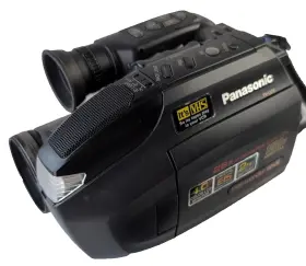 Pv-ls679 Panasonic Palmcorder Pv-l679 Vhs-c Needs Battery / Charger Tested Works
