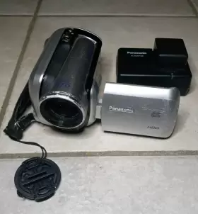 Sdr-h18 Panasonic Ois Hdd Camcorder Video Camera With 32x Zoom Handheld