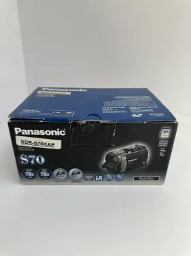 Sdr-s50eb-k Panasonic Sdr-s70 Video Camera With Charger Tested Sd