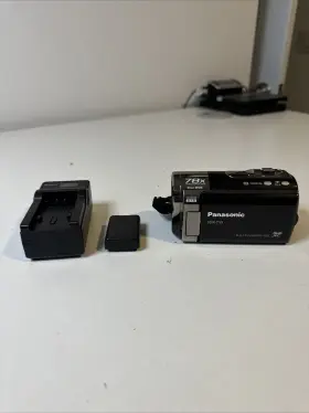 Sdr-t55 Panasonic Digital Video Camera With Battery And Charger