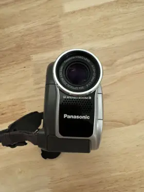 Vdr-d100 Panasonic Dvd Camcorder With 30x Optical Zoom #2