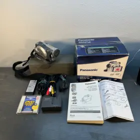 Vdr-m70 Panasonic Dvd Digital Camcorder Bundle With Remote Charger Batteries Discs