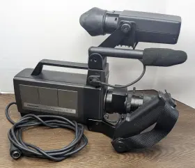 Wv-3110 Panasonic Color Video Camera With 1 1.4 / 12.5 - 75 Tv Zoom Macro Lens