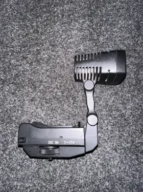 Xd-l56p Pro-x 20w On-camera Led Fixture With Panasonic Cgr Series Battery Sled #2