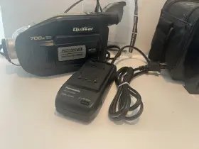 Vm-l153 Quasar Camcorder Vhsc 700x Digital Zoom With Charger And Carrying Bag #3