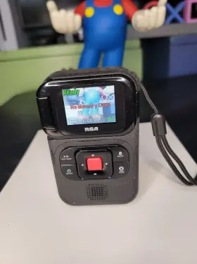 Ez200-a Rca Ez200 Small Wonder Digital Camcorder Camera Tested Works