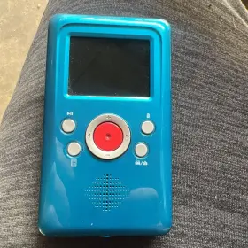Ez2120bl-a Rca Ez2120 Small Wonder Hd Handheld Digital Camcorder In Blue Free Shipping