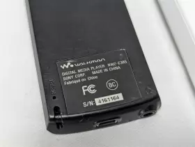 Nwz-e385 Rca M-529v Sony Walkman And Small Wonder Ez201a - Parts Sold As Is #3