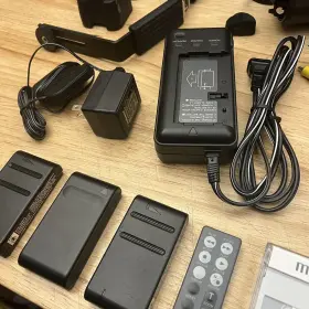 Pro942 Rca - 1995 Pro 8 Video Camera Camcorder Bundle Model #2