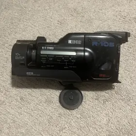 R-105 Ricoh Video Camera Recorder 8 No Battery Not Tested