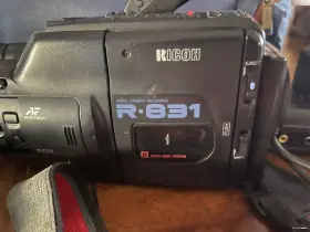R-831 Ricoh Video Camera Recorder Auto Focus Charger Tested Works #2