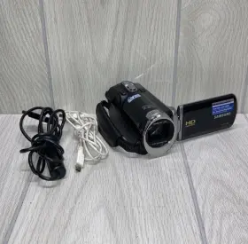 Hmx-f90 Samsung Hmf-f90 Camcorder Hd Recording 52x Optical Zoom Battery Cords Tested