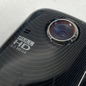 Hmx-e10 Samsung Full Hd Pocket Camcorder #3