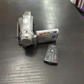 Sc-d27 Samsung Sc-d27/xaa Mini Dv Camcorder - Untested